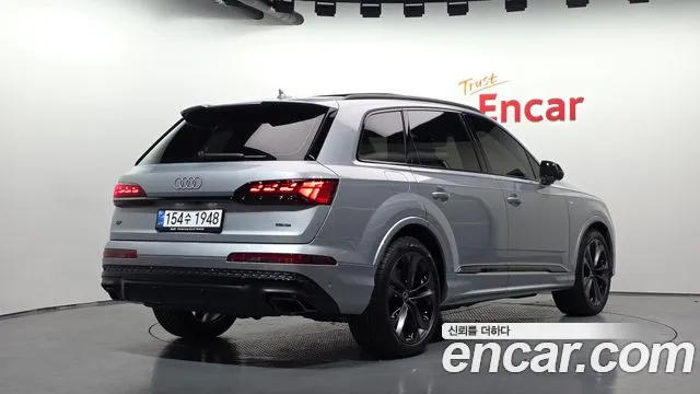 Audi Q7 4M — Фото автомобиля 2