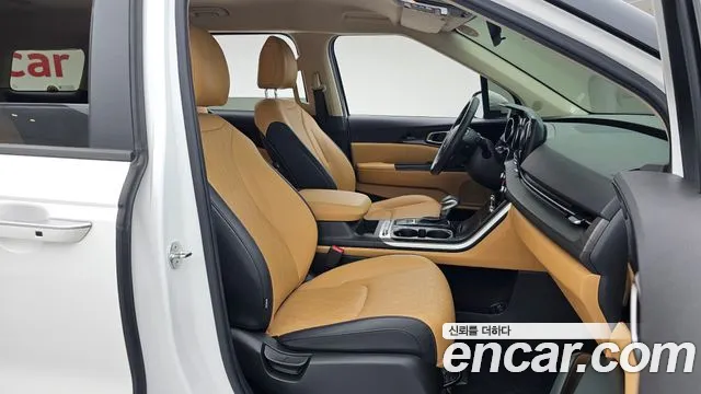 Kia Canival Carnival 4 поколение 9 мест Prestige — Фото автомобиля 12