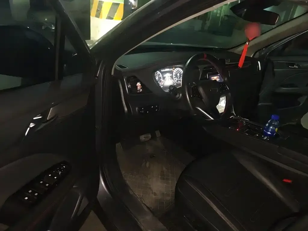 GAC Trumpchi Trumpchi GS4 PLUS 2022 270T Automatic Starry Sky Edition — Фото автомобиля 13