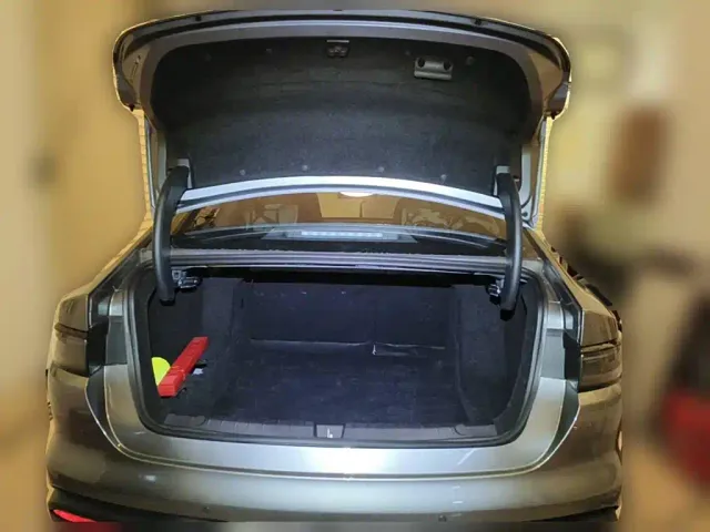 BYD Seal 05 DM-i — Фото автомобиля 13