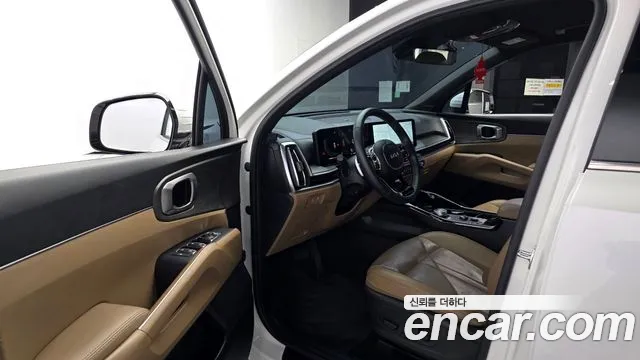 Kia Sorento Бензин 2.5T 2WD — Фото автомобиля 8