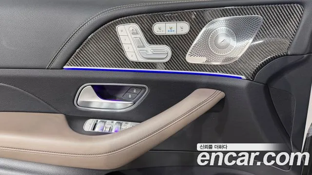 Mercedes-Benz GLE-Class — Фото автомобиля 15