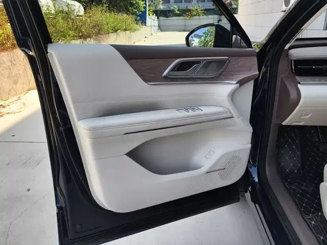 Wuling Starlight L — Фото автомобиля 7
