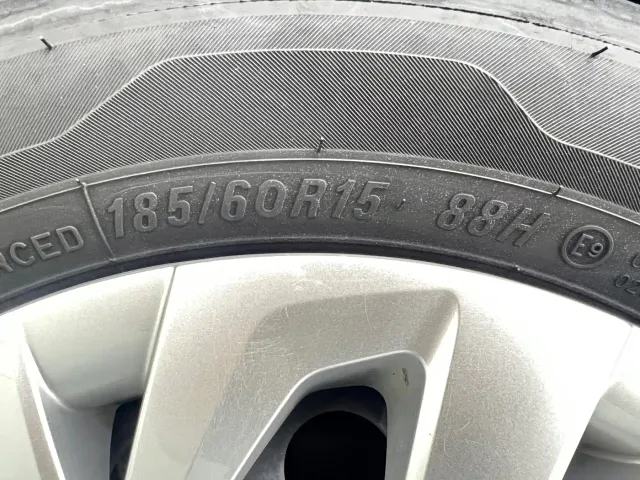 Toyota Vios FS — Фото автомобиля 28