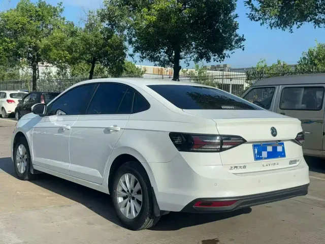 Volkswagen Lavida 2024 Model 1.5L Automatic Delight Edition — Фото автомобиля 6