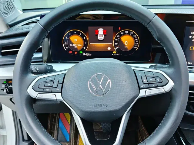 Volkswagen Lamando — Фото автомобиля 15