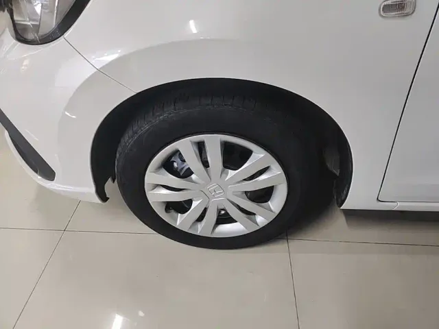 Honda Fit — Фото автомобиля 22