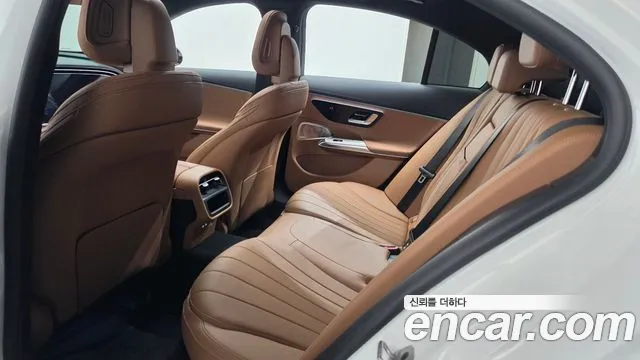 Mercedes-Benz E-Class W214 — Фото автомобиля 30