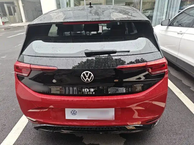 Volkswagen ID.3 — Фото автомобиля 5