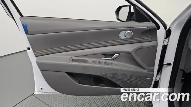 Hyundai AVANTE Новый Avante (CN7) — Фото автомобиля 23