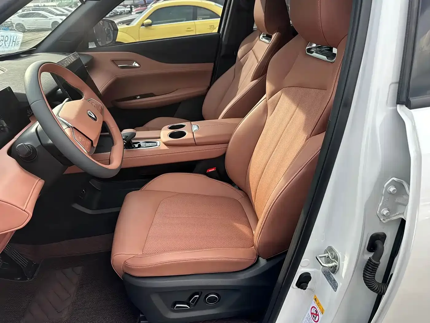 Changan Changan UNI-Z 2025 1.5T Premium — Фото автомобиля 7