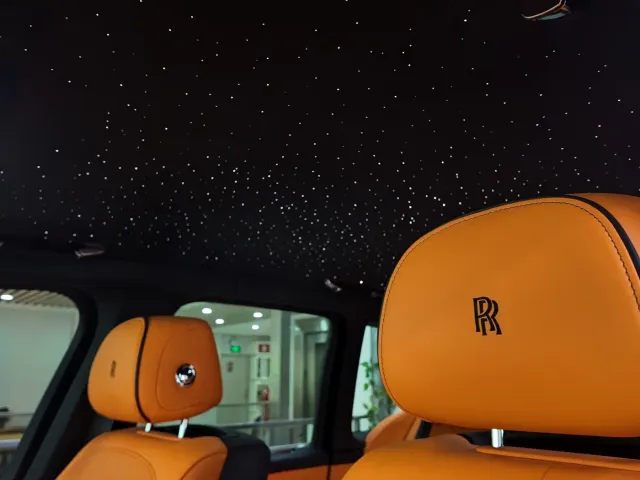 Rolls-Royce Cullinan — Фото автомобиля 6