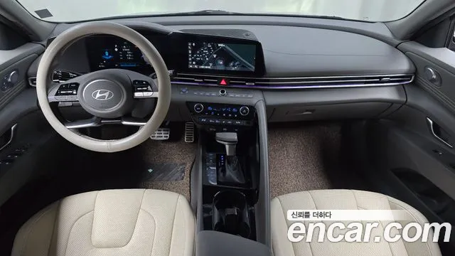 Hyundai Avante — Фото автомобиля 10