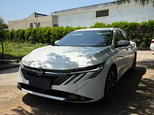 Nissan Sylphy — Фото автомобиля 2
