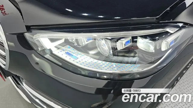 Mercedes-Benz S-Class — Фото автомобиля 15
