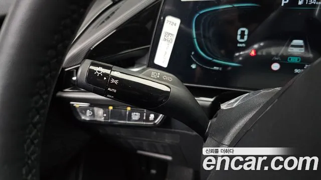 Kia Niro The All New — Фото автомобиля 23