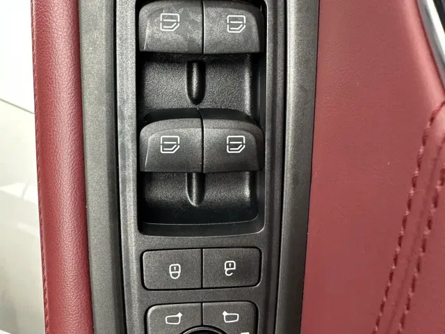 Jetour X70 Plus — Фото автомобиля 12