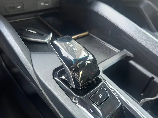 Geely Binrui — Фото автомобиля 10
