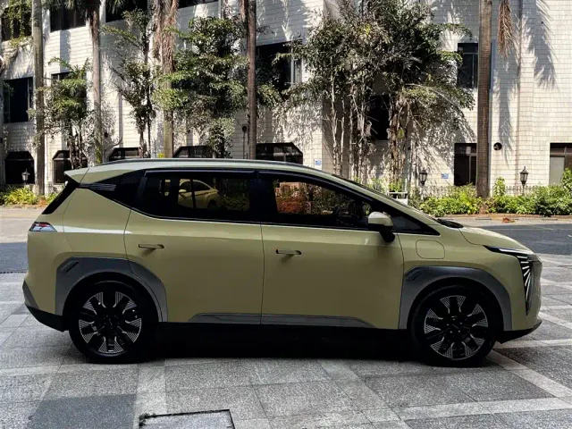 GAC Aion Y — Фото автомобиля 6