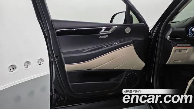 Genesis GV80 — Фото автомобиля 13