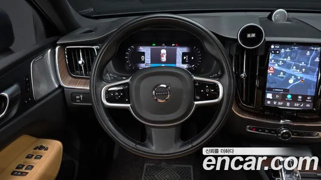 Volvo XC60 2nd Gen — Фото автомобиля 19