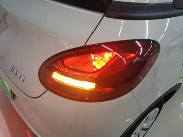 Wuling Bingo — Фото автомобиля 7
