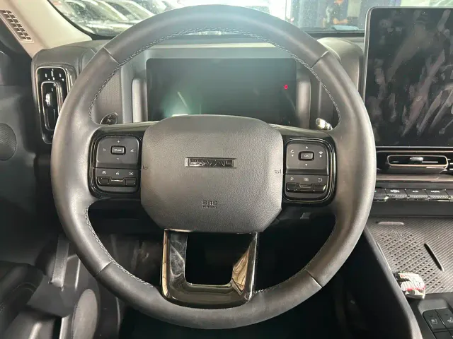 Haval H9 — Фото автомобиля 10
