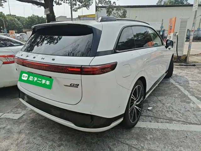 Xpeng G9 — Фото автомобиля 6