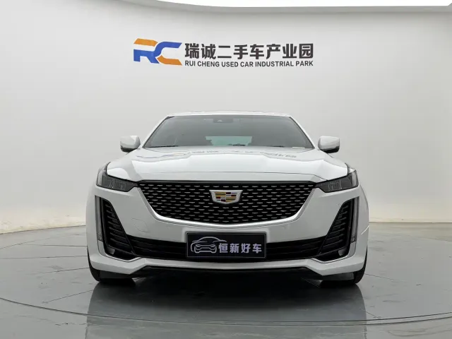 Cadillac CT5 — Фото автомобиля 2