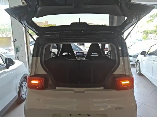 Wuling Hongguang Mini EV — Фото автомобиля 18