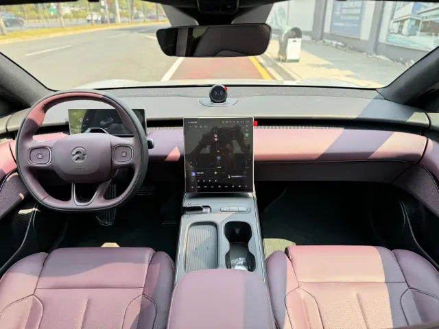 Nio ET5 Touring — Фото автомобиля 10