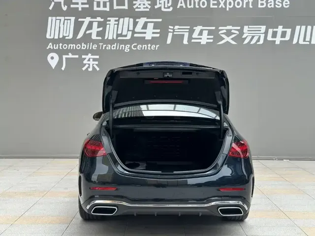 Mercedes-Benz C-Class — Фото автомобиля 14