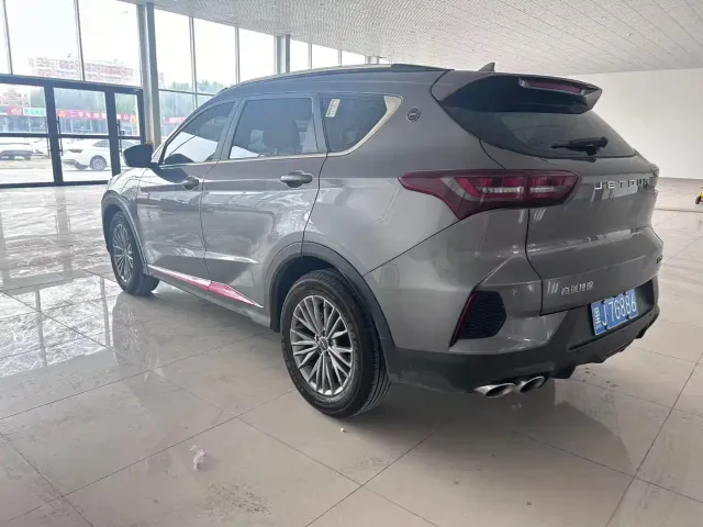 Jetour X70 — Фото автомобиля 5