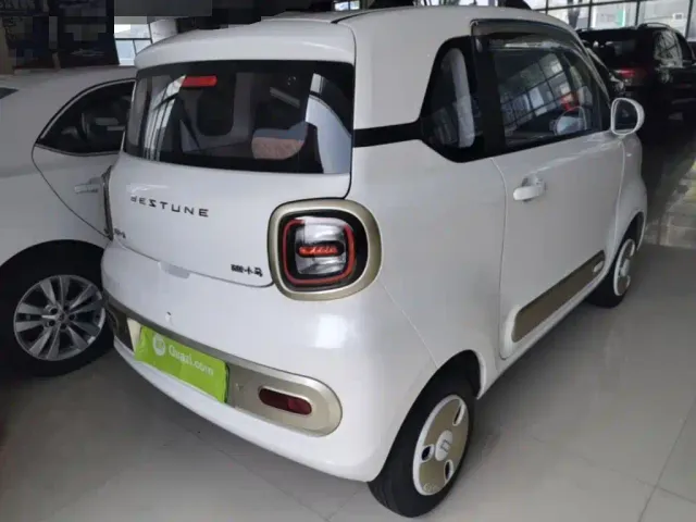 Besturn Bestune Pony 2025 222km Lightning Horse — Фото автомобиля 6