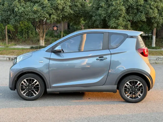 Chery eQ1 — Фото автомобиля 11