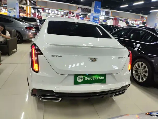 Cadillac CT4 — Фото автомобиля 5