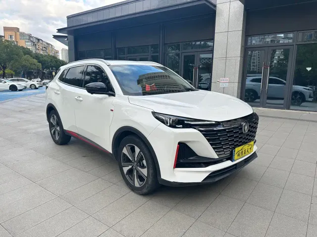 Changan CS55 Plus — Фото автомобиля 3