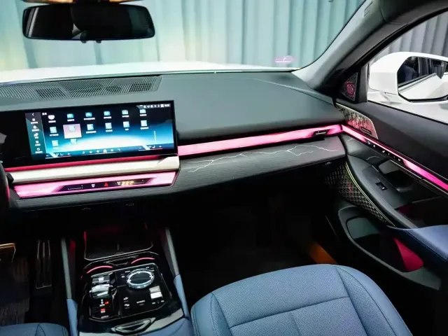 BMW 5 Series — Фото автомобиля 7