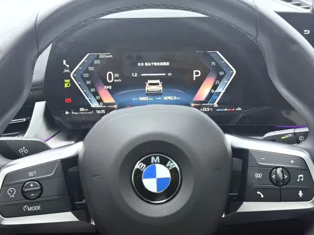 BMW X1 — Фото автомобиля 6