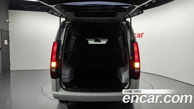 Hyundai Staria — Фото автомобиля 24
