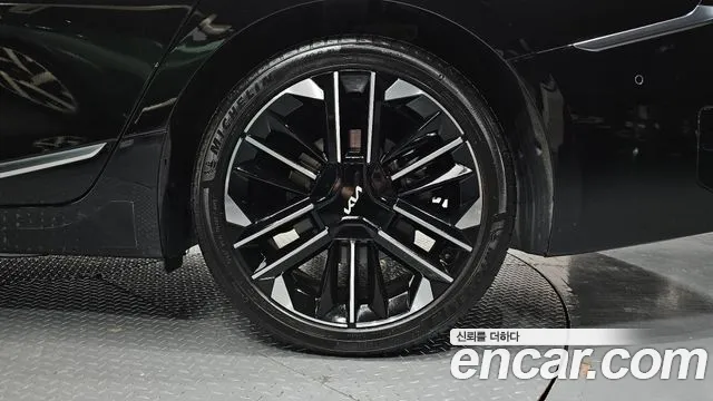 Kia K8 (New) Hybrid — Фото автомобиля 6