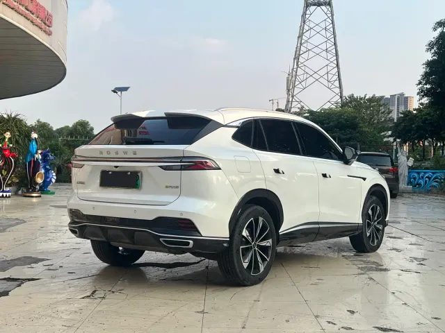 Roewe RX5 — Фото автомобиля 7