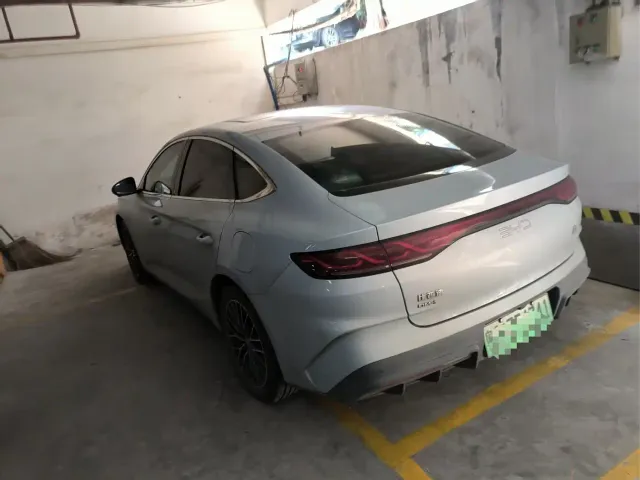 BYD Qin L — Фото автомобиля 4