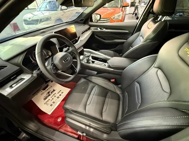 Geely Xingrui — Фото автомобиля 4