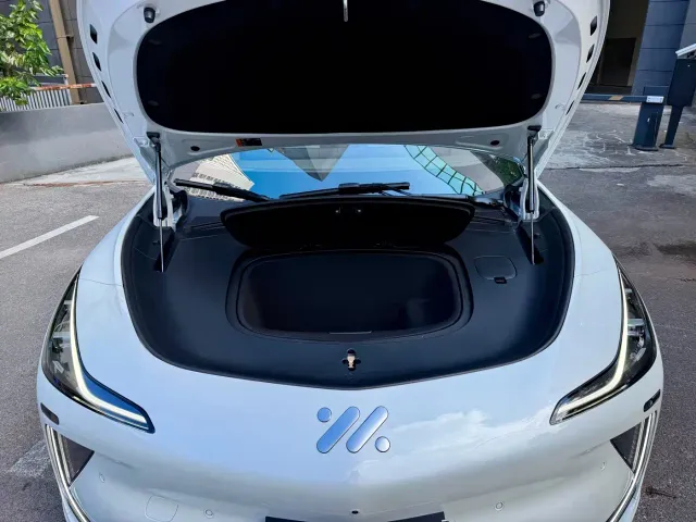 IM Motors LS7 — Фото автомобиля 15