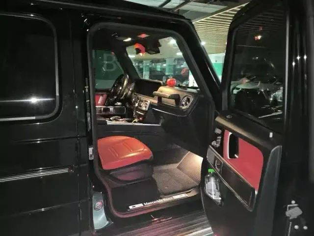 Mercedes-Benz Mercedes-Benz G-Class 2024 G 500 — Фото автомобиля 9