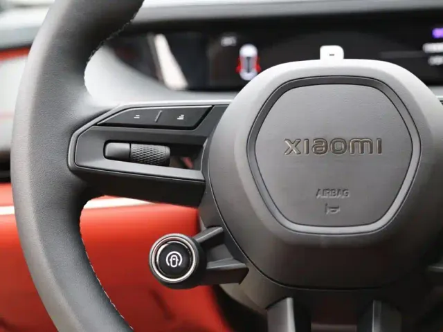 Xiaomi SU7 — Фото автомобиля 17
