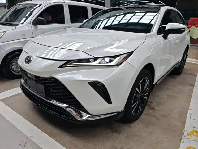 Фотография автомобиля — Toyota Venza