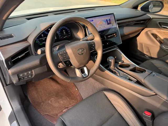Toyota Avalon — Фото автомобиля 7