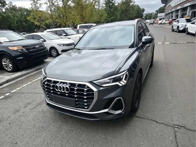 Audi Q3 — Фото автомобиля 2
